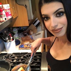 Meet your Posher, Janell